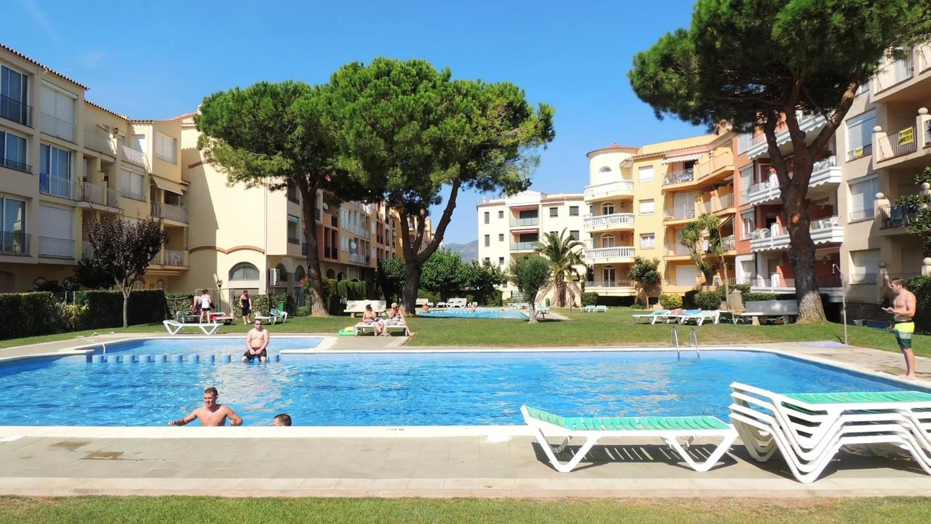 Apartment Gran Reserva Flores 4 - Immo Barneda Empuriabrava